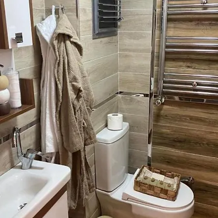 Bakirkoy Merkezde Luks Daire Istanbul'daki Eviniz
